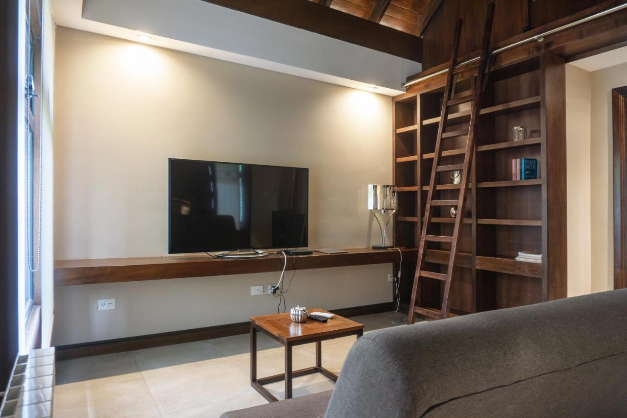 Aparts Calafate Suites El Calafate Eksteriør billede